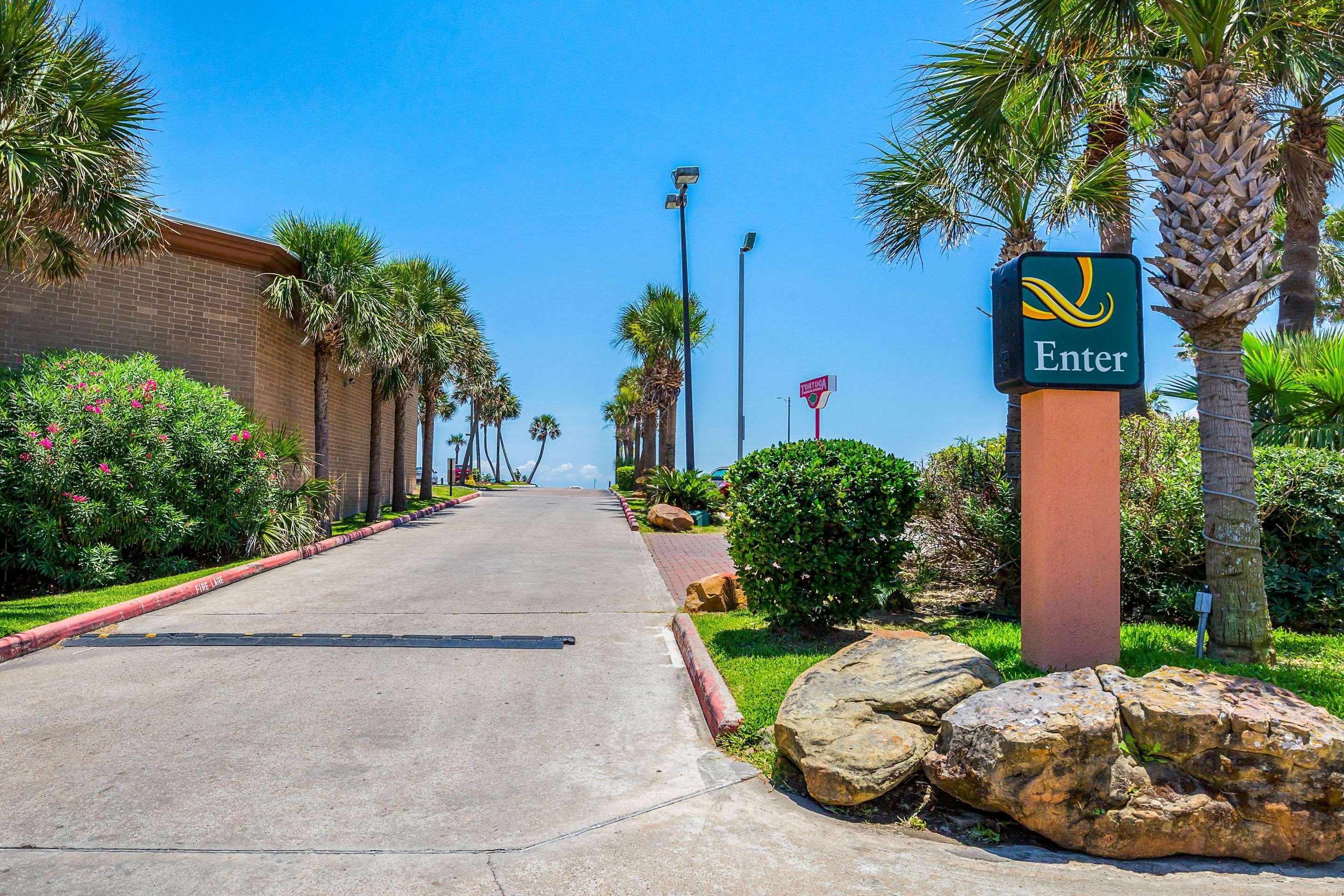 Quality Inn & Suites Galveston - Beachfront Buitenkant foto