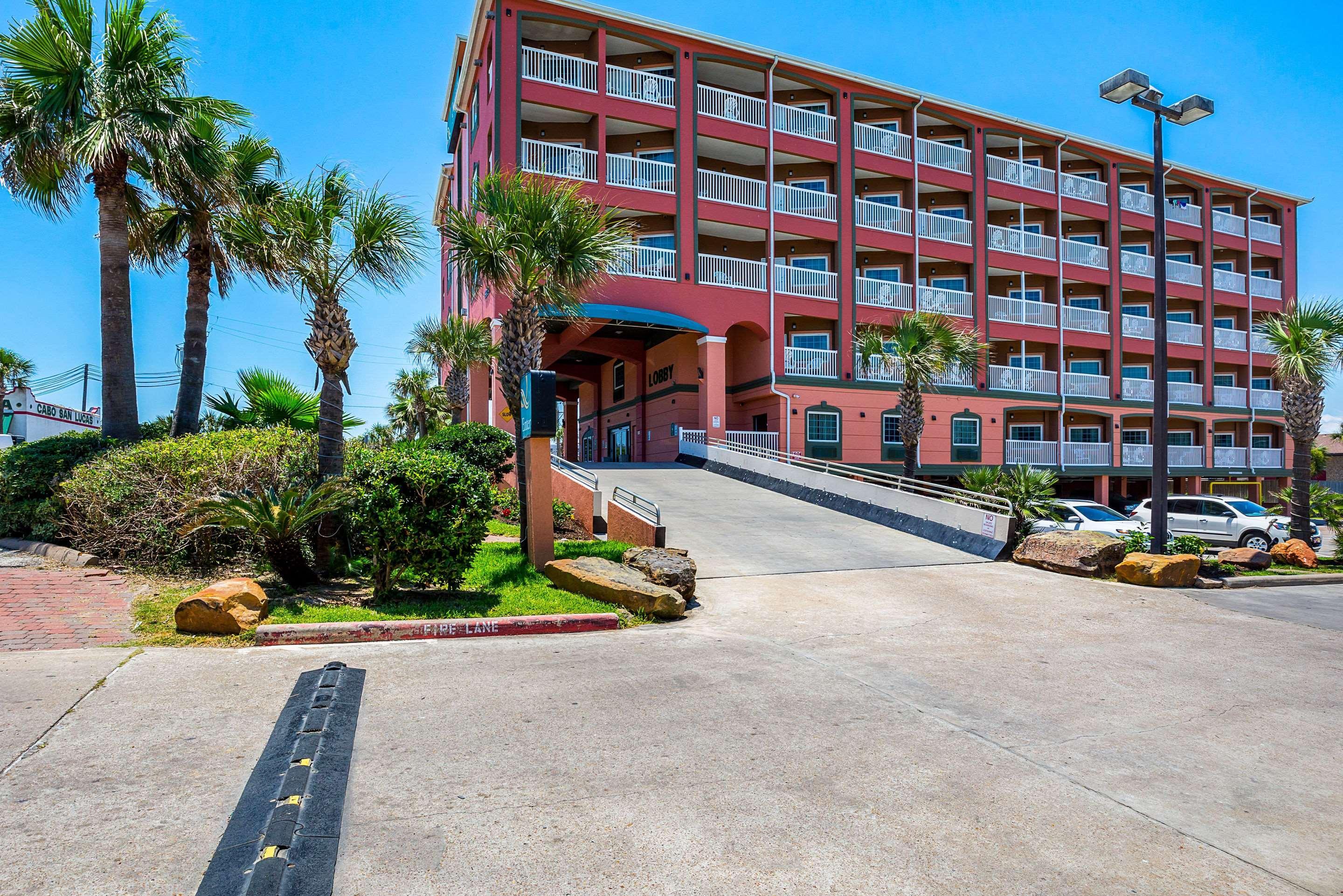 Quality Inn & Suites Galveston - Beachfront Buitenkant foto
