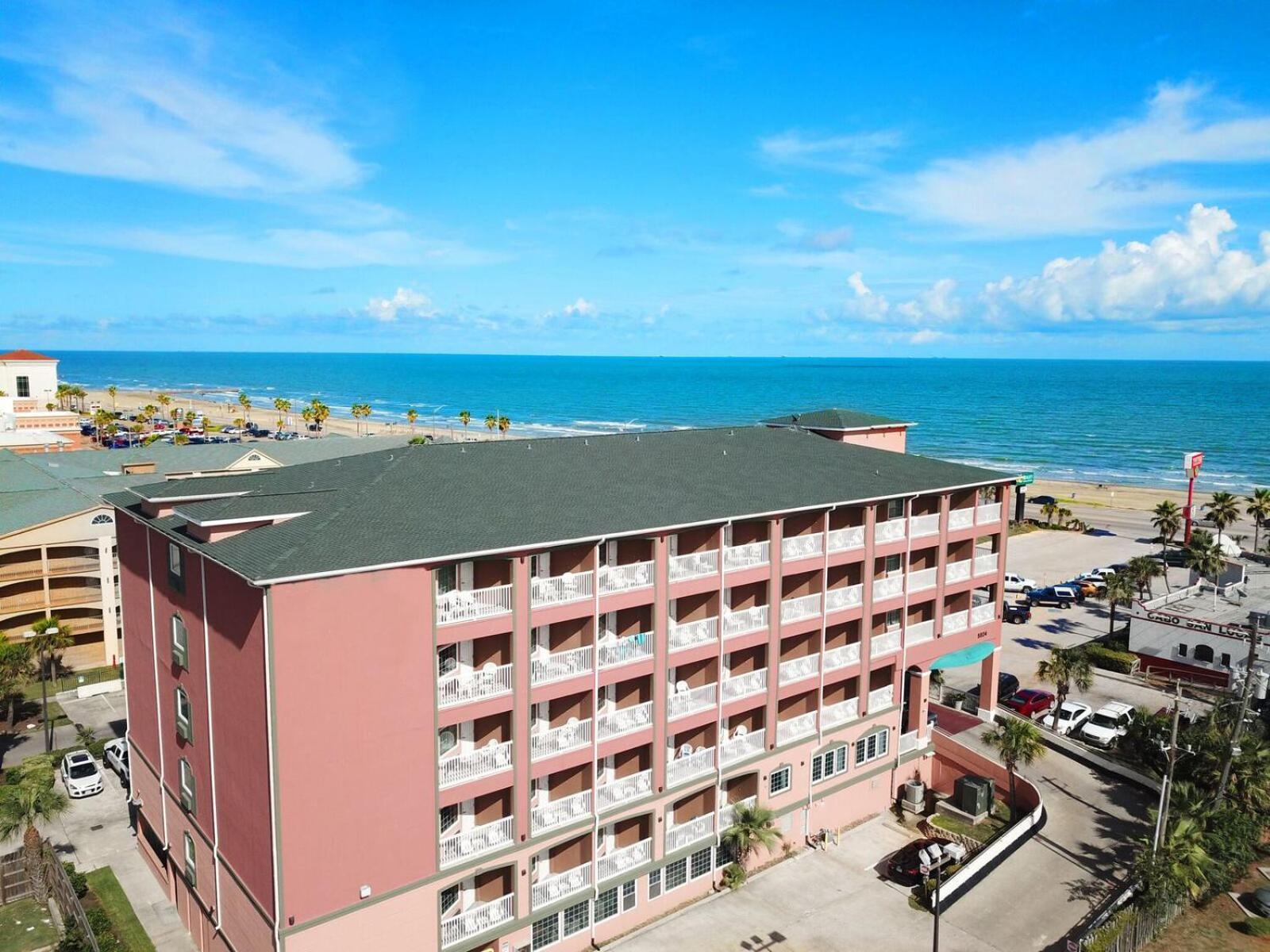 Quality Inn & Suites Galveston - Beachfront Buitenkant foto
